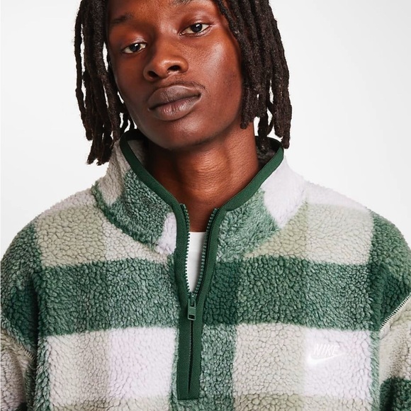 Nike | The Nike Club Men's Winterized Half-Zip in Green/White (Small) - Picture 10 of 13